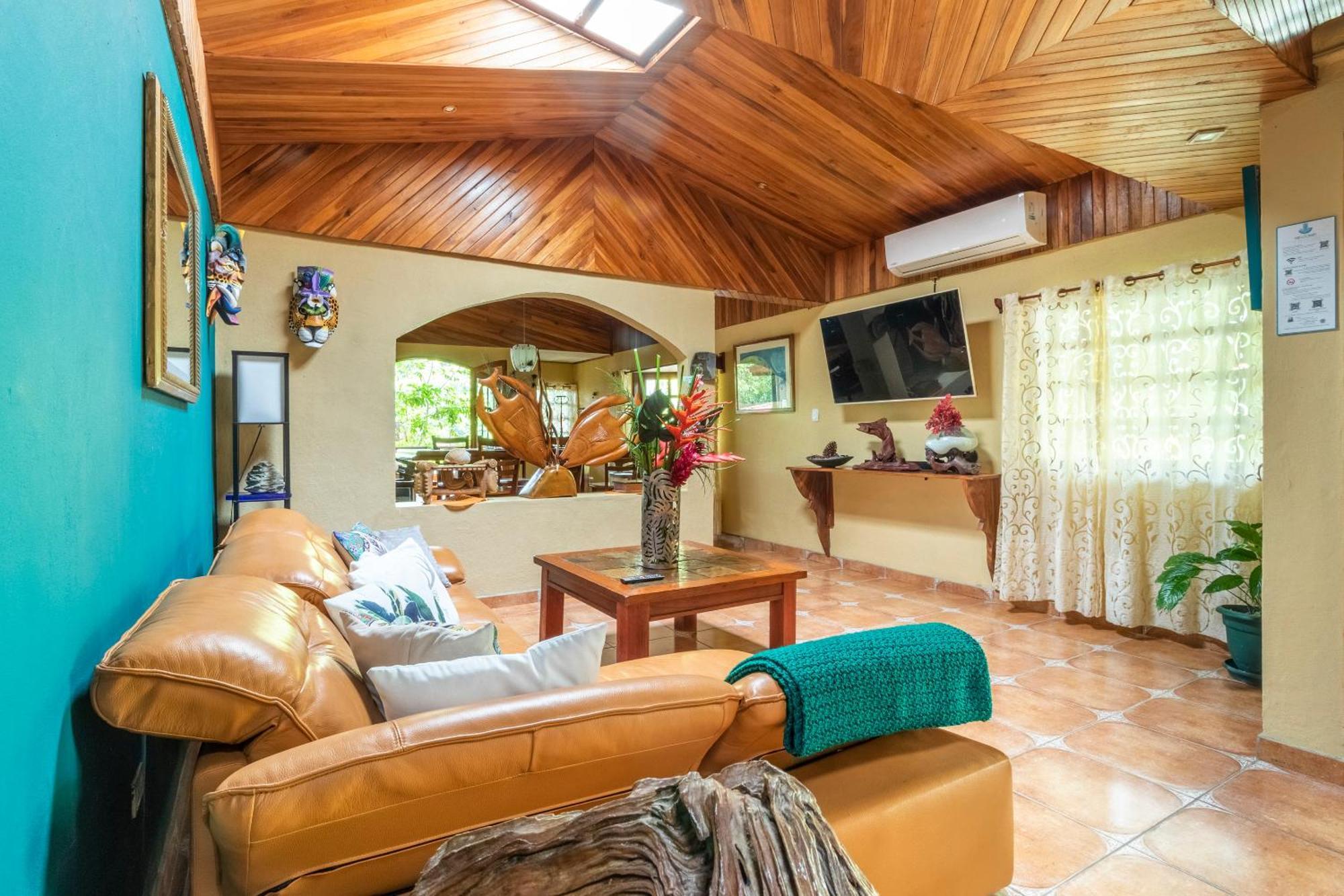 Boutique Hotel Las Cascadas Manuel Antonio Room photo