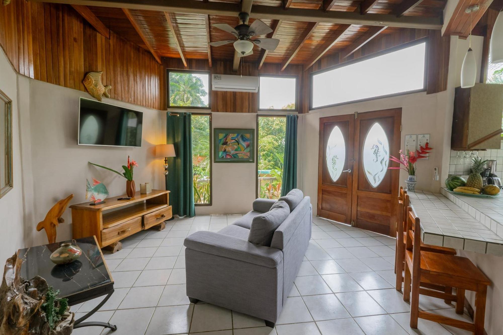 Boutique Hotel Las Cascadas Manuel Antonio Exterior photo